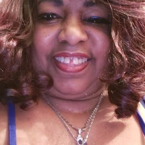 Meet your Posher, Joyce